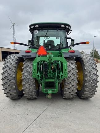 Image of John Deere 8400R equipment image 3