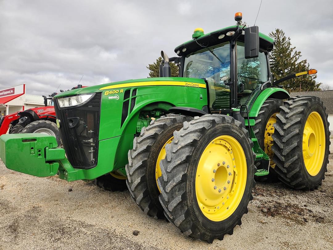 Image of John Deere 8400R Primary image