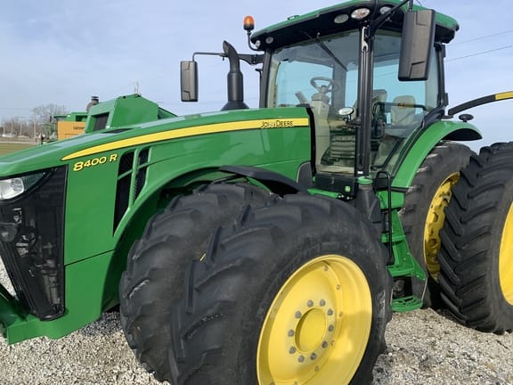 Main image John Deere 8400R