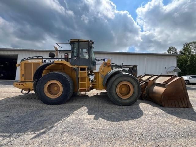Image of John Deere 844K-II equipment image 1