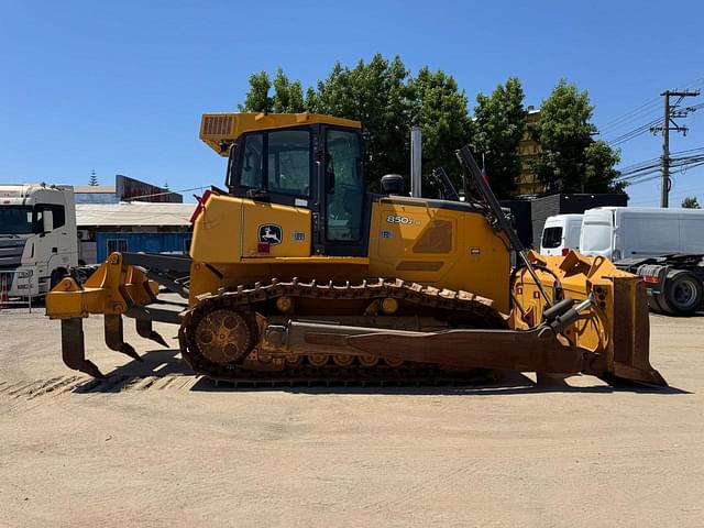 Image of John Deere 850J equipment image 4
