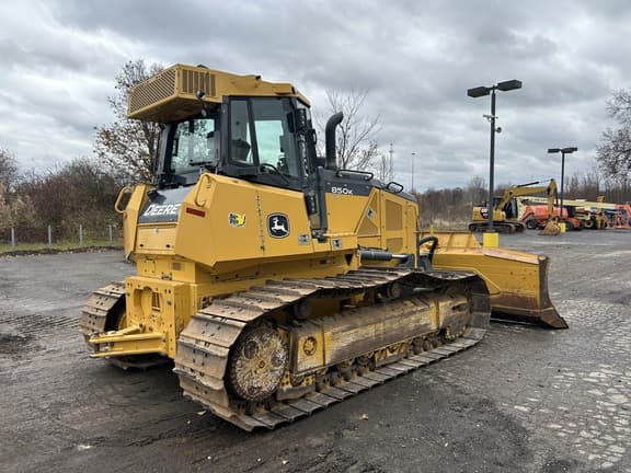 Image of John Deere 850K LGP equipment image 2