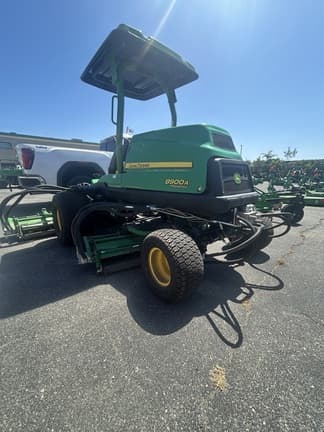 Image of John Deere 8900A equipment image 4
