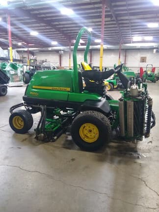 Image of John Deere 8900A equipment image 3