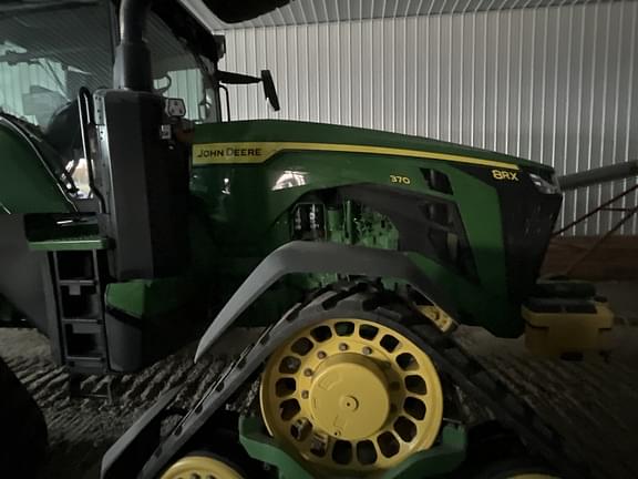 Image of John Deere 8RX 370 equipment image 2