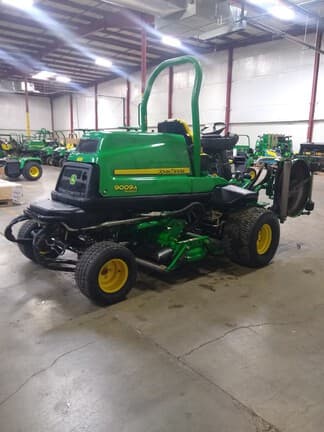Image of John Deere 9009A equipment image 4