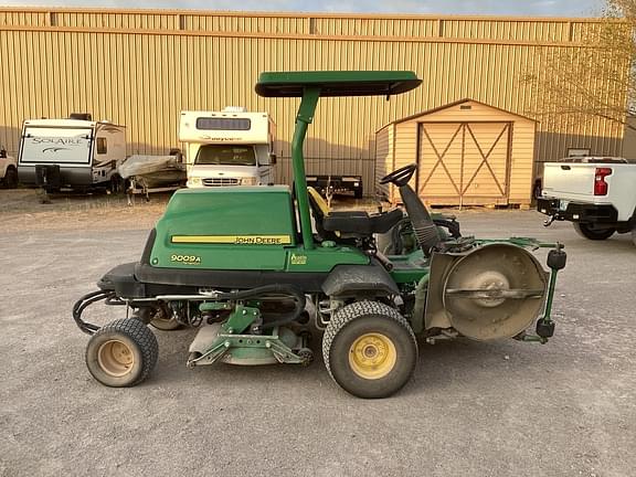 Image of John Deere 9009A equipment image 3