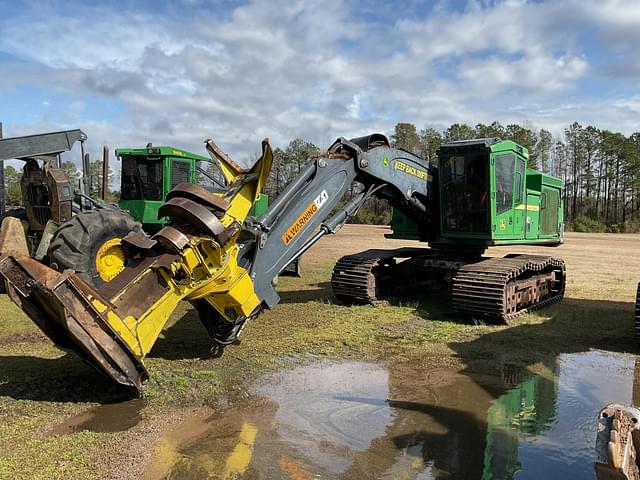 Image of John Deere 903M equipment image 1