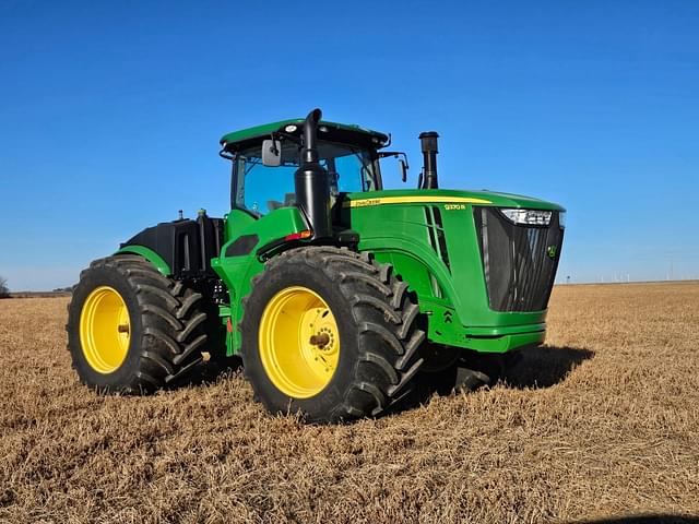 Image of John Deere 9370R equipment image 1