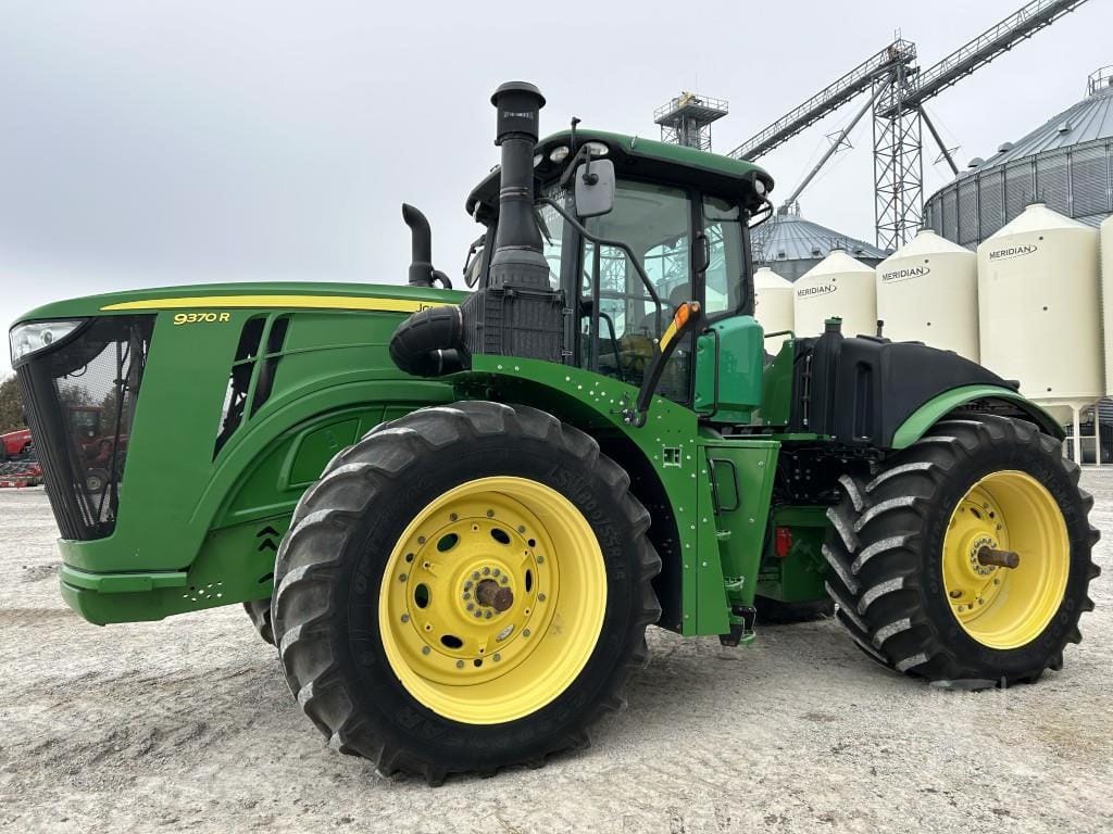2019 John Deere 9370R Equipment Image0