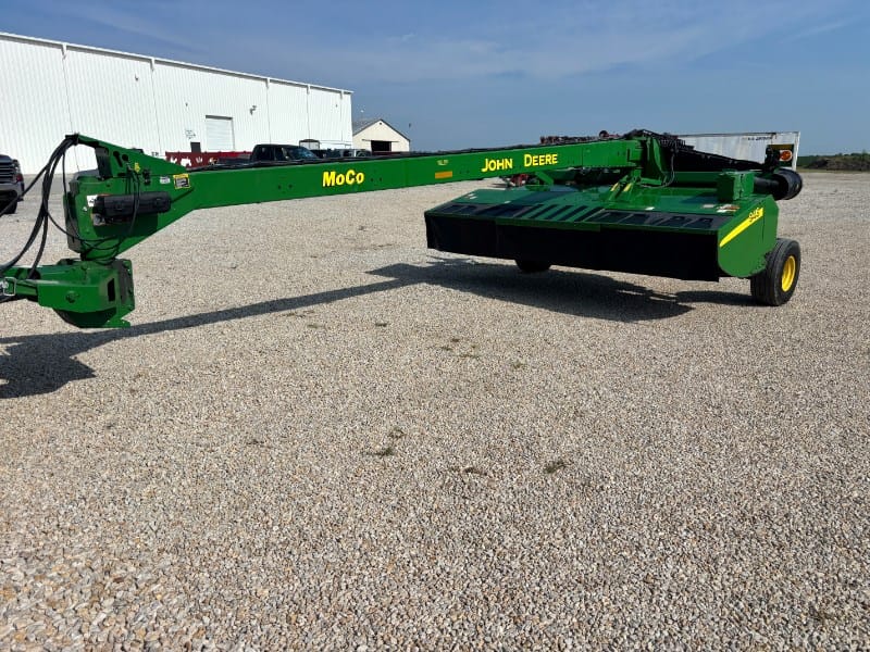 2019 John Deere 946 Equipment Image0