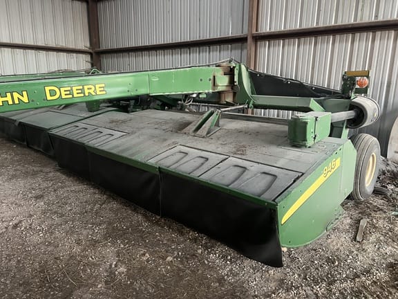 Main image John Deere 946
