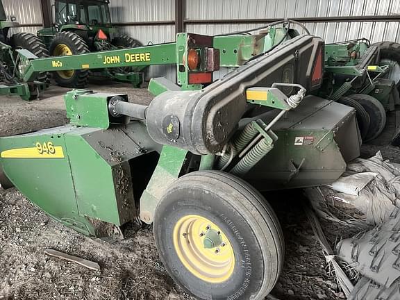 Image of John Deere 946 equipment image 1