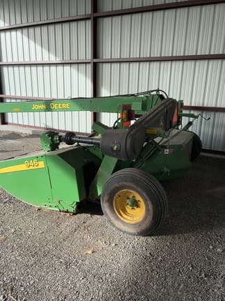 Image of John Deere 946 equipment image 2