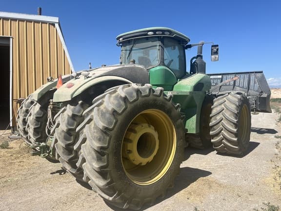 Image of John Deere 9520R equipment image 2