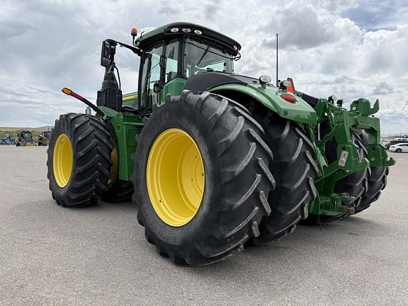 Image of John Deere 9520R equipment image 2