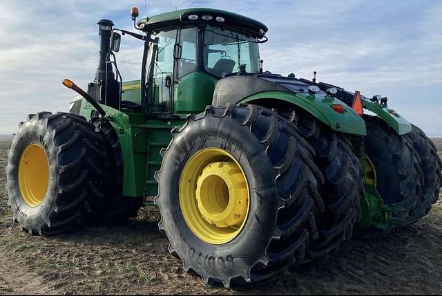 Image of John Deere 9520R equipment image 3