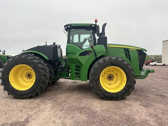 Image of John Deere 9520R equipment image 4