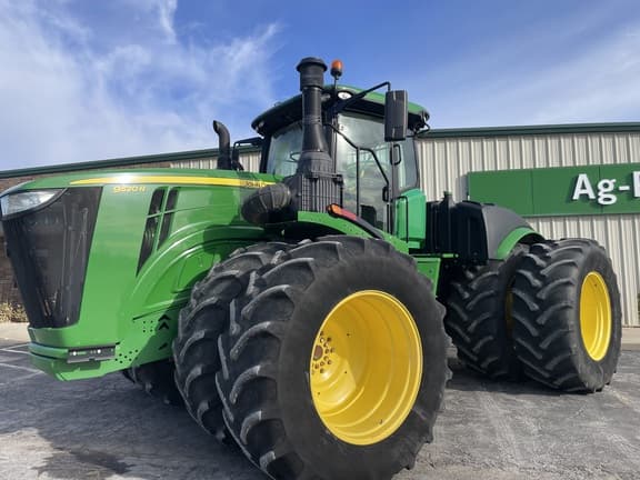 Image of John Deere 9520R equipment image 1