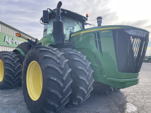Image of John Deere 9520R equipment image 2