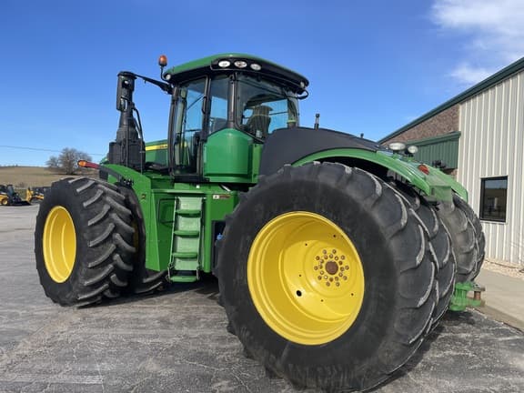 Image of John Deere 9520R equipment image 3