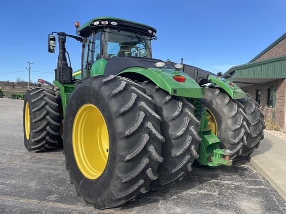 Image of John Deere 9520R equipment image 4