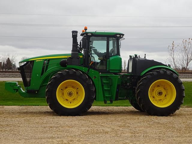 Image of John Deere 9520R equipment image 1