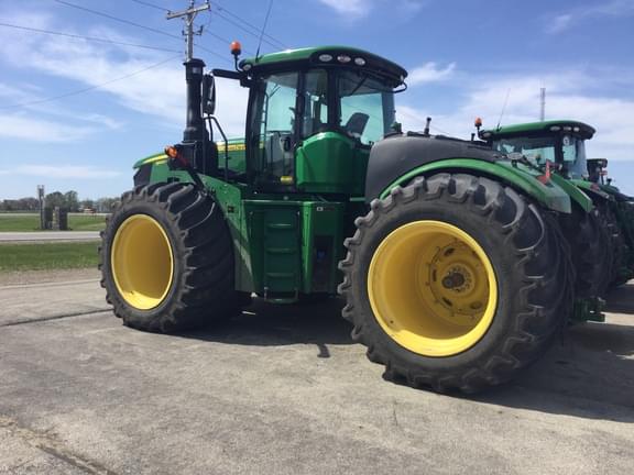 Image of John Deere 9520R equipment image 2