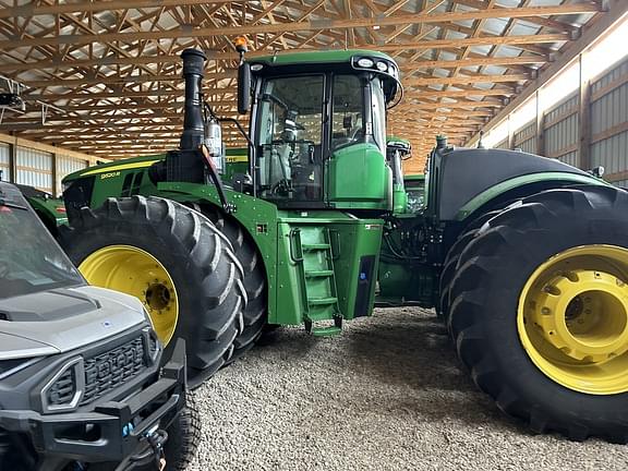 Image of John Deere 9520R equipment image 3