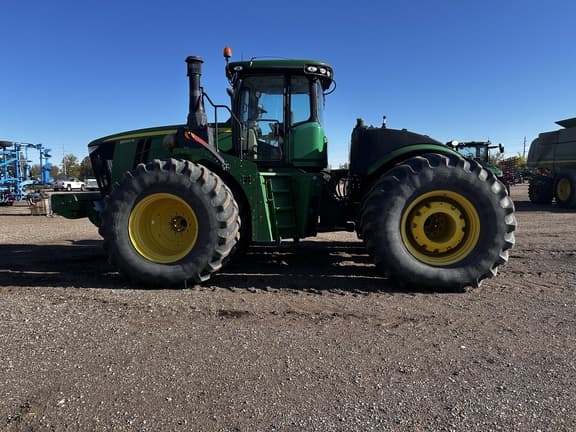 Image of John Deere 9520R equipment image 3