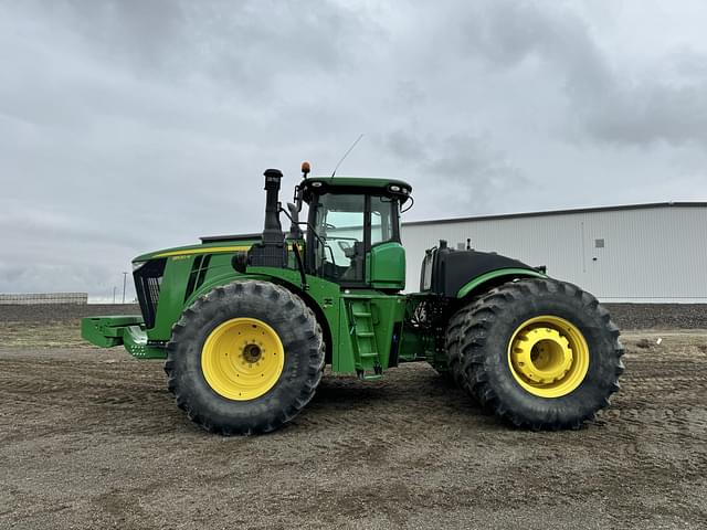 Image of John Deere 9520R equipment image 1