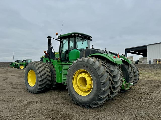 Image of John Deere 9520R equipment image 3