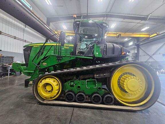 Image of John Deere 9520RT equipment image 1