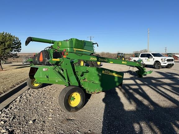 Image of John Deere 956 equipment image 4