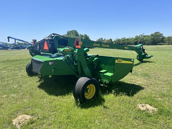 Image of John Deere 956 equipment image 4