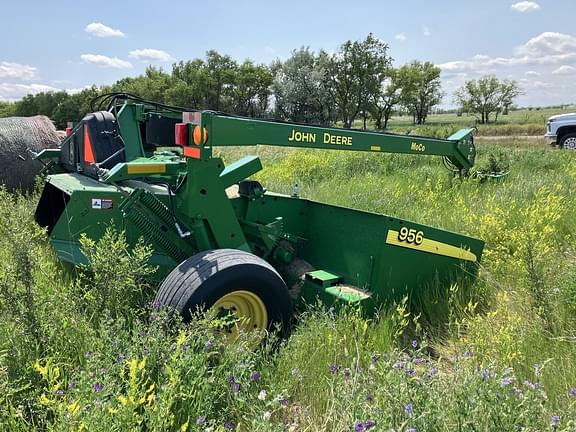 Image of John Deere 956 equipment image 3