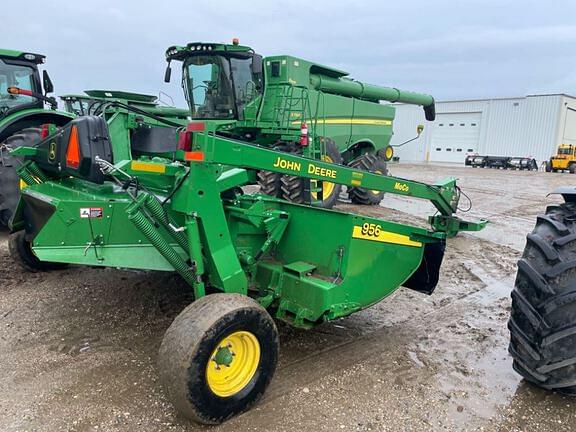 Image of John Deere 956 equipment image 2