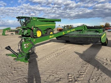 Main image John Deere 956