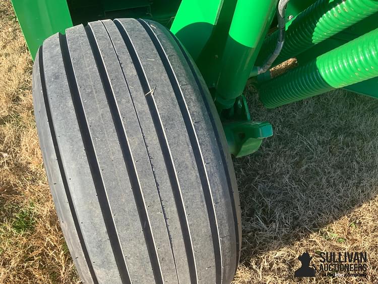 Main image John Deere 956 32