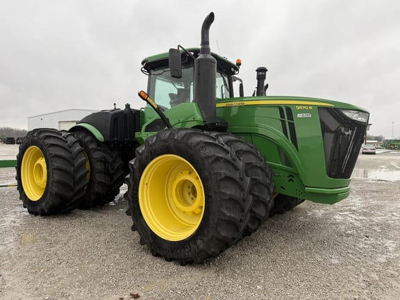 2019 John Deere 9570R Equipment Image0