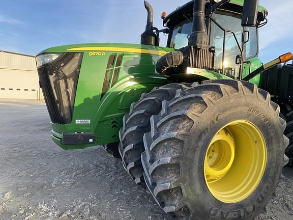 Image of John Deere 9570R equipment image 1