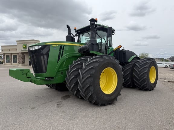 2019 John Deere 9570R Equipment Image0
