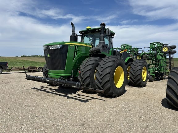 2019 John Deere 9570R Equipment Image0