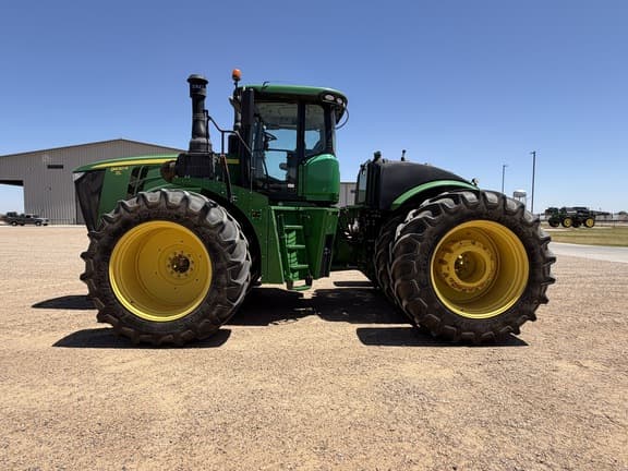 Image of John Deere 9620R equipment image 1