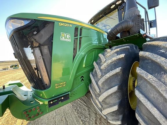 Image of John Deere 9620R equipment image 1