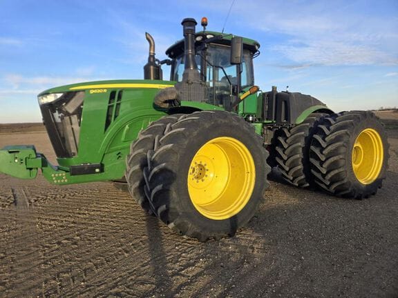 2019 John Deere 9620R Equipment Image0