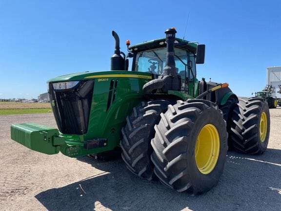 2019 John Deere 9620R Equipment Image0