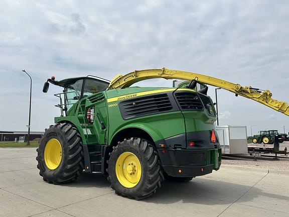 Image of John Deere 9800 equipment image 2