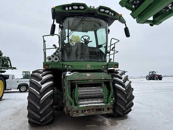 Image of John Deere 9800 equipment image 1