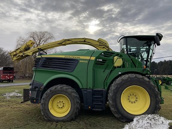 Image of John Deere 9800i equipment image 2